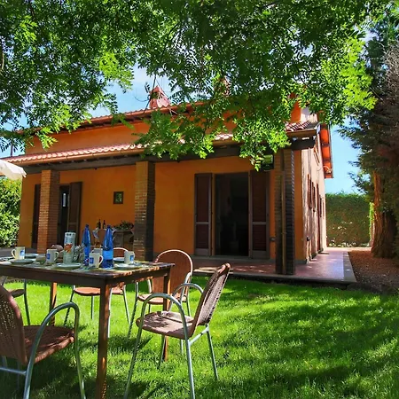Tuscan Retreat With Pool Nyaraló
